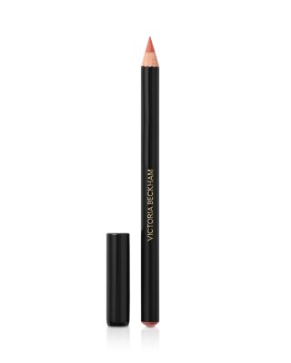 Lip Definer