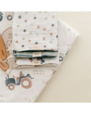 Unisex Charlie Hooded Towel & Wash Cloths Set