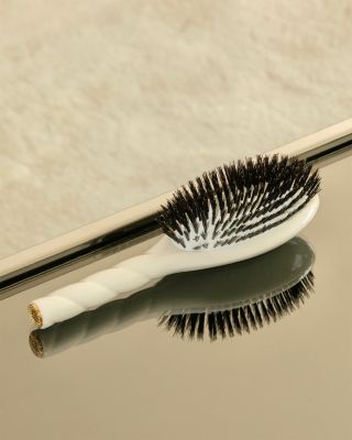 N.02 The Large Essential Care & Detangling Hair Brush - Creamy White