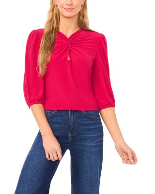 Twist Keyhole Top