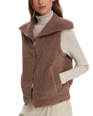 Boucl&amp;eacute; Sherpa Vest