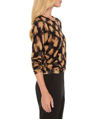 Glowy Fitted Sweater