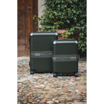 Bank Zip Deluxe Luggage Collection