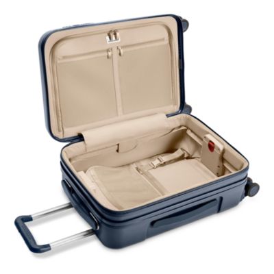 Essential Front Pocket Carry-On Expandable Spinner