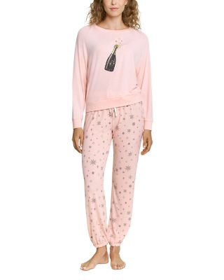 Star Seeker Lounge Set in Champagne Stars