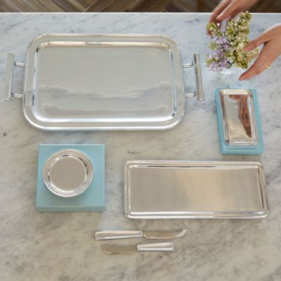 Signature Service Tray