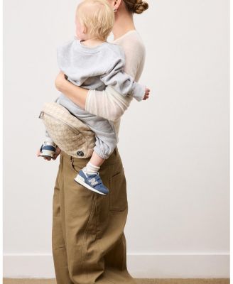  Brio Belt Toddler Carrier