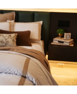 Classic Hotel Duvet Cover 4 Piece Set