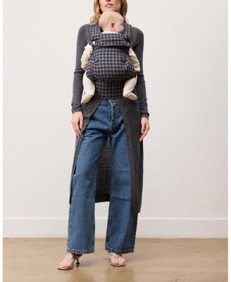  Limitless Baby Carrier