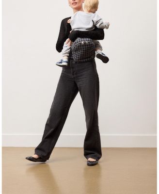  Brio Belt Toddler Carrier