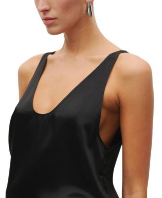  The Scoop Neck Top