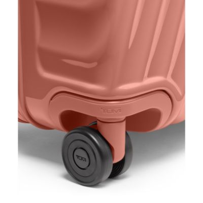 19 Degree Extended Trip Expandable 4-Wheel Packing Case