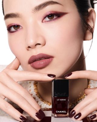 LE VERNIS Nail Colour