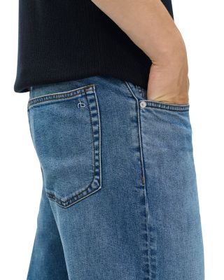 Straight Fit Authentic Stretch Jeans in Gorden