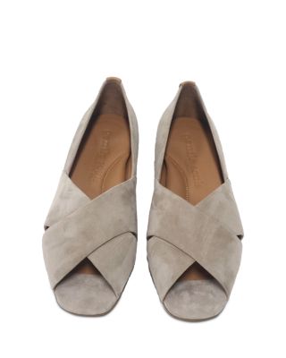 Women's Whoebe Suede Flats