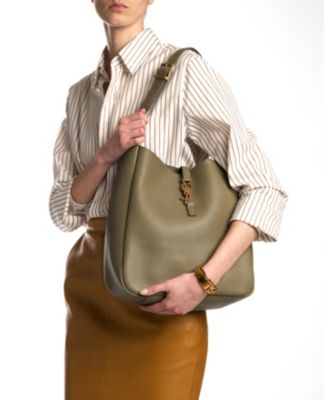 Le 5 &Agrave; 7 Supple Large Shoulder Hobo Bag in Smooth Leather