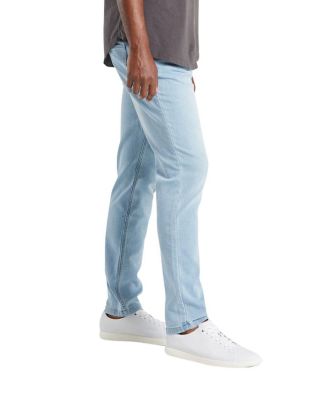 Men's Classic Fit Jeans Signature Stretch Denim Light Blue Wash