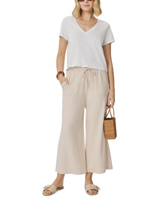 Louisa V Neck Short Sleeve Tee