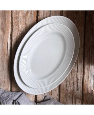 Plisse Oval Serving Platter, 11 x 7.5"