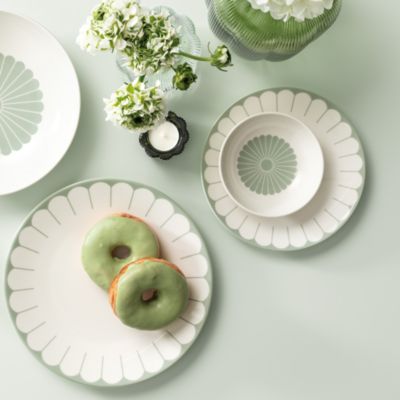 Fleur Bleu Dinner Plate