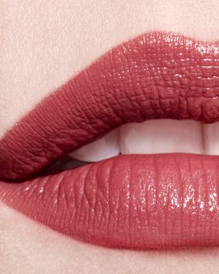 ROUGE COCO Longwear Satin Lipstick Hydrating & Smoothing Lip Care