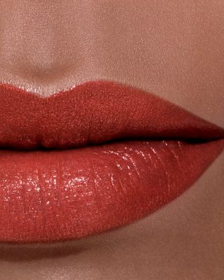 ROUGE COCO Longwear Satin Lipstick Hydrating & Smoothing Lip Care