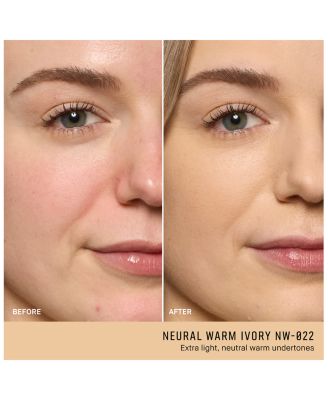 Weightless Skin Oil Controlling Foundation SPF 15 with Hyaluronic Acid