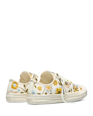 Women's Chuck Taylor All Star Sneakers