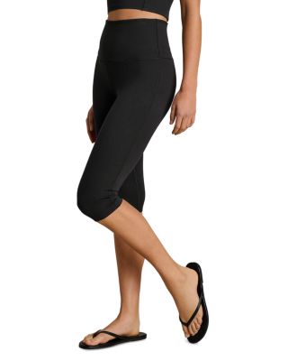 Revive Capri Leggings