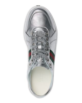 Women's Stretch Low Top Sneakers