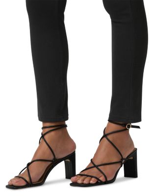 Ultra Soft Denim Skimmer Jeans in Black