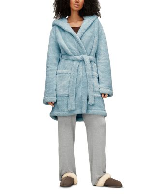 Aarti Hooded Fleece Robe