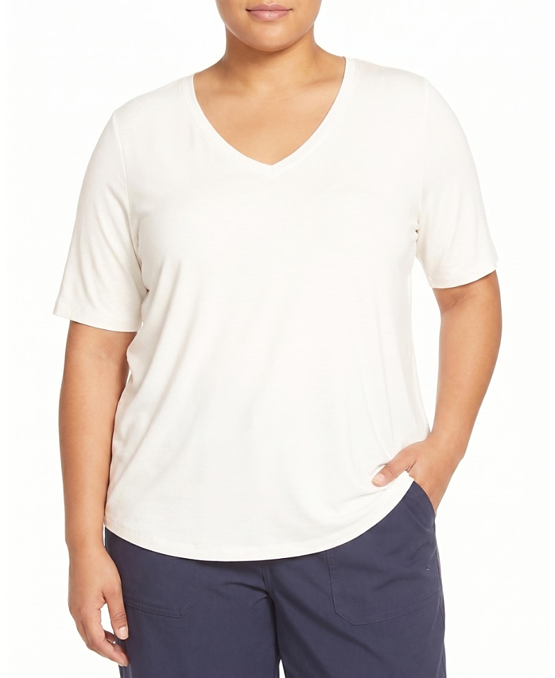 Universal Standard Women's Plus Lily Liquid Jersey V-Neck Stovepipe Tee