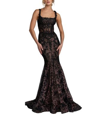 Petite Sleeveless Embellished Lace Mermaid Gown