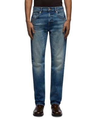 The Straight Fit 32" Jeans in Range