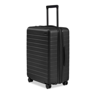 26" Medium Flex Luggage in Jet Black