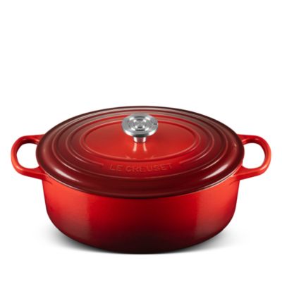 6.75-Quart Signature Oval Dutch Oven