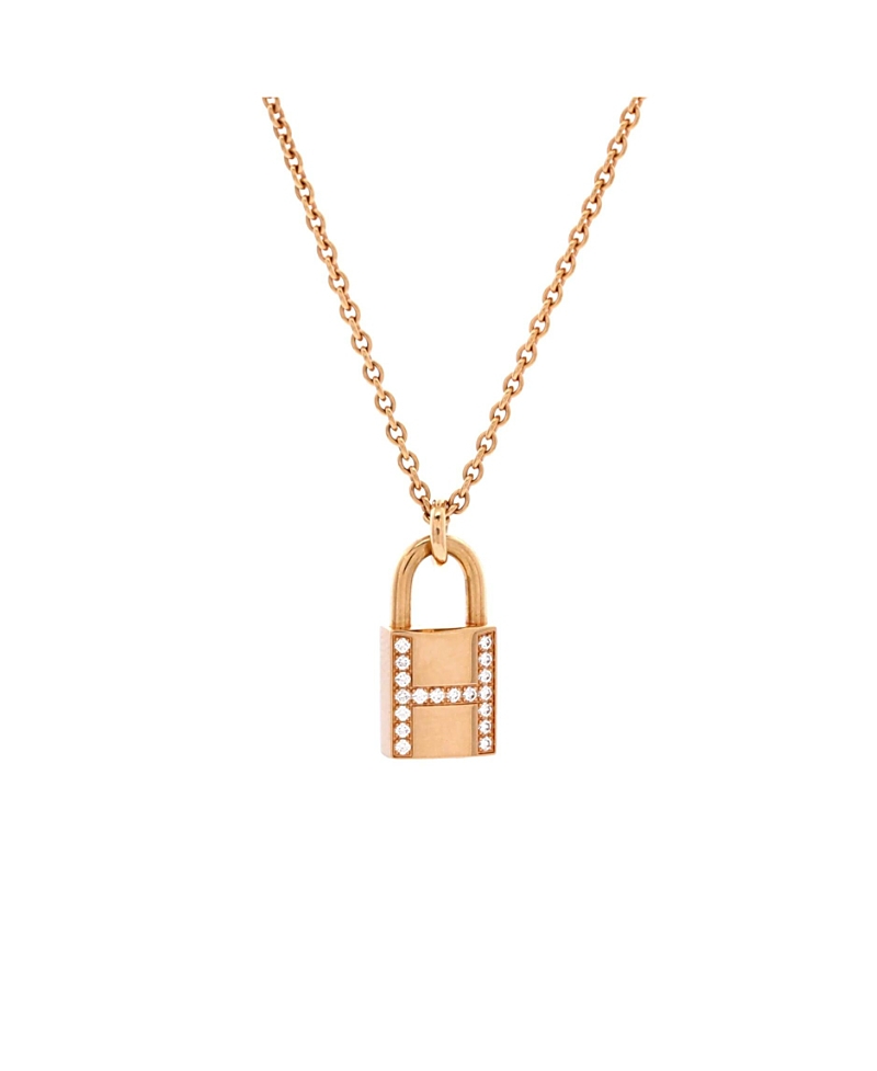 Pre-Owned HERMES Amulettes Cadenas Pendant Necklace 18K Rose Gold with Diamonds, 16