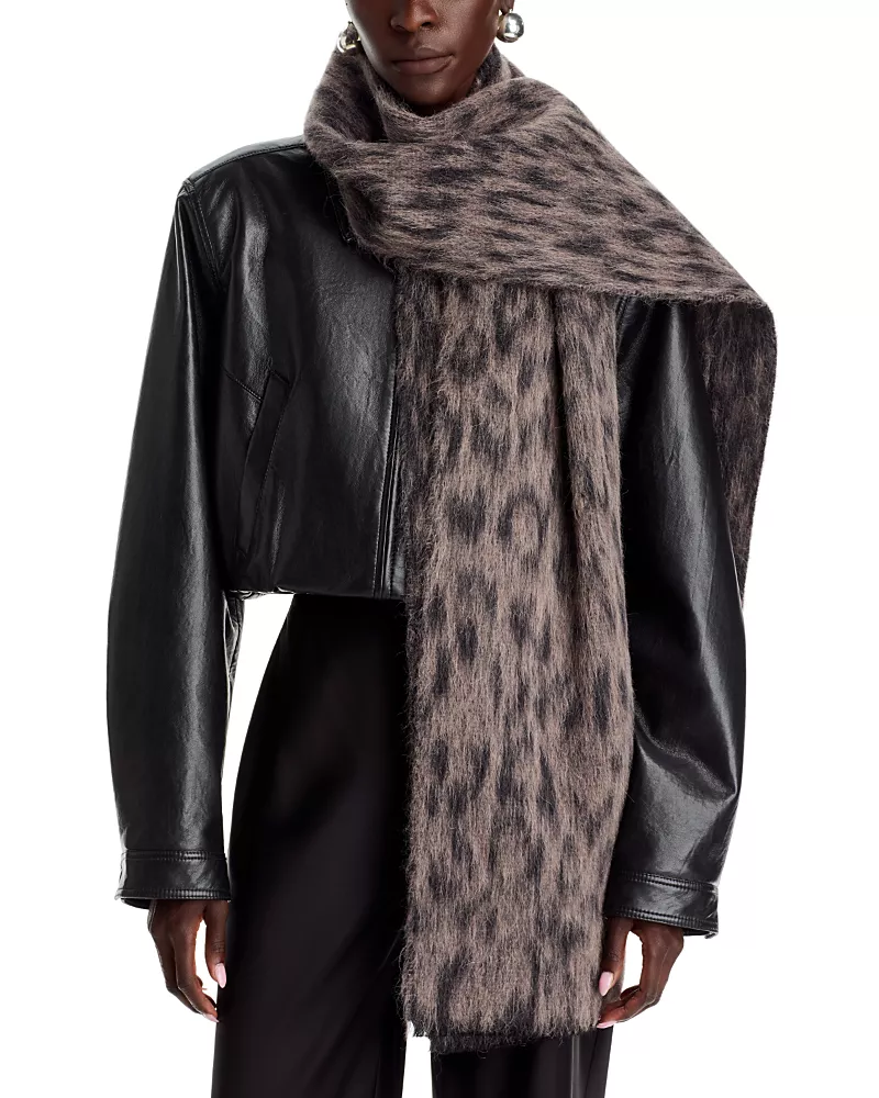 Vince Animal Jacquard Wool & Alpaca Blend Scarf