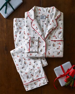 Woof de No&euml;l Family Holiday Pajama Sets