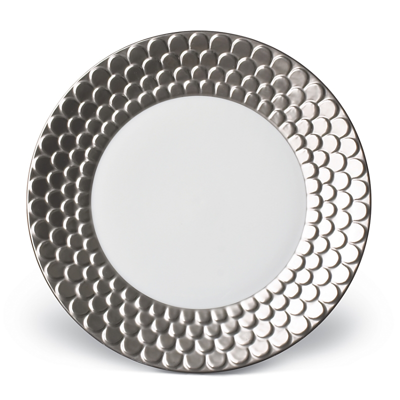 L'objet Aegean Sculpted Dinner Plate In White/platinum