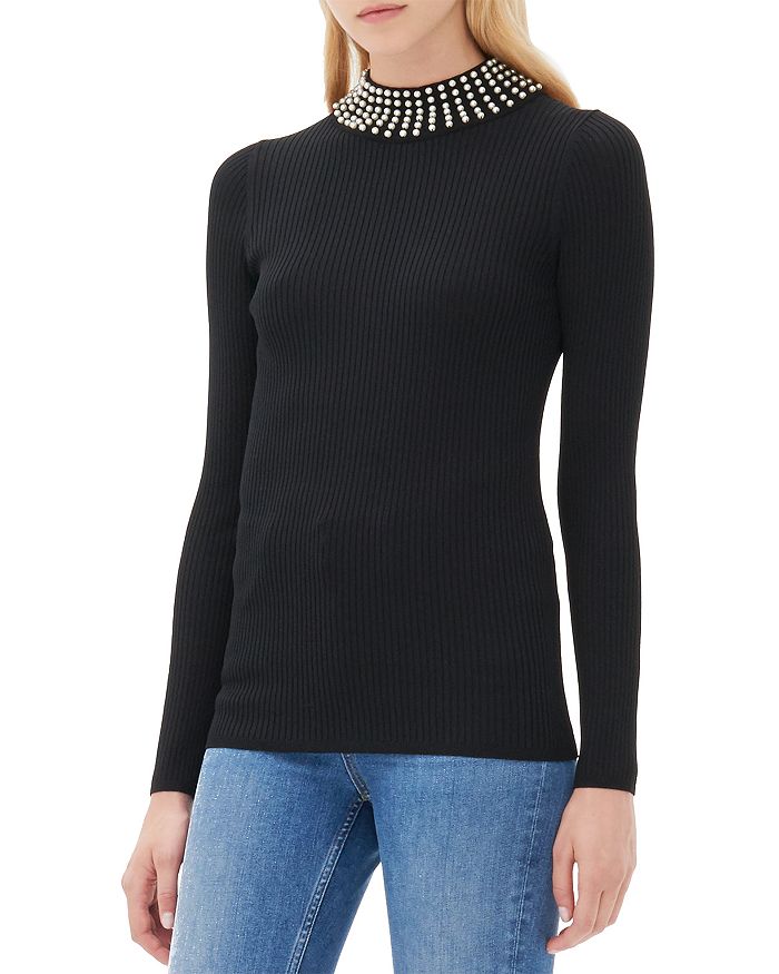 Sweater with pearl best sale collar