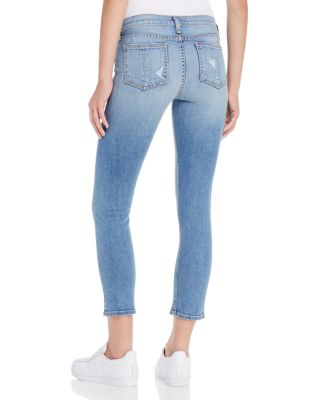 Distressed Capri Jeans in Gunner