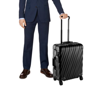19 Degree Aluminum Continental Carry On