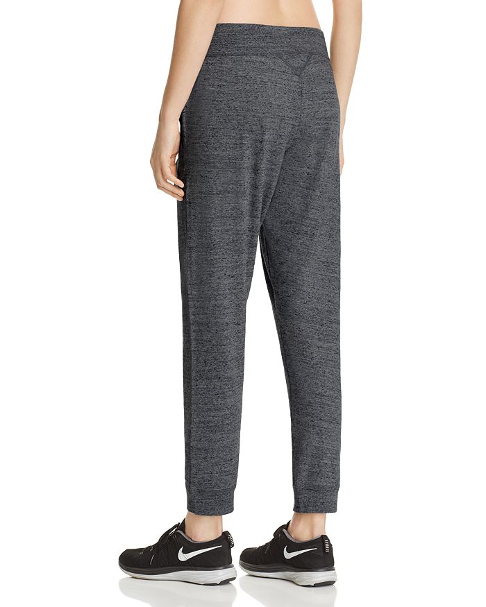 nike jogger pants women