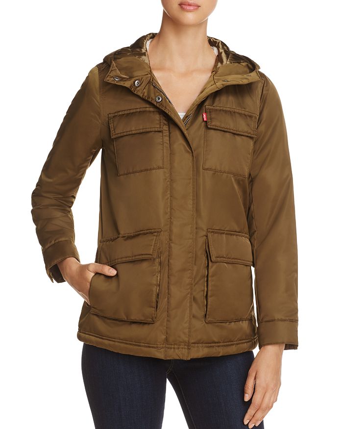Levi's Faux Fur Lined Four-pocket Puffer Coat In Army Green