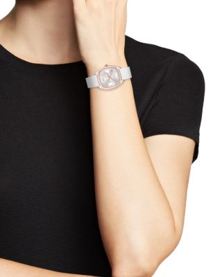 Fendi Momento 31.5 MM Stainless Steel, Mother-Of-Pearl & Diamond Bracelet Watch Fendi Momento Womens-Small Mother-of-Pearl Face Stainless  main image 3