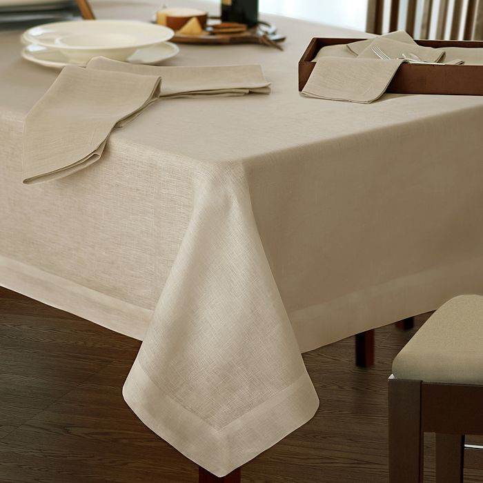 Villeroy & Boch La Classica Tablecloth, 70 X 96 In Natural
