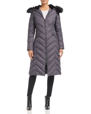 laundry by shelli segal faux fur trim short puffer coat