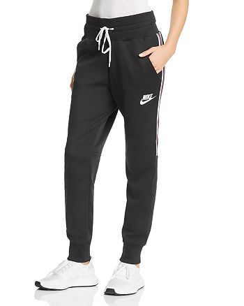 nike side stripe joggers